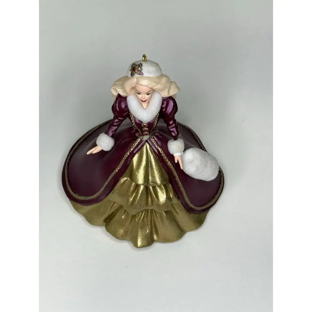 Vintage 1993 Barbie Hallmark Holiday Ornament - Picture 9 of 9